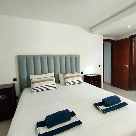 Spectacular Duplex In - 4 Bedr *