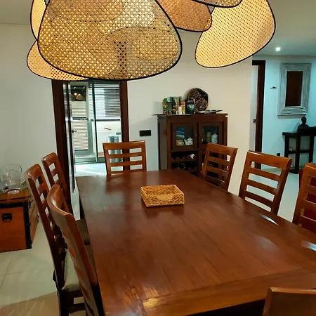 Spectacular Duplex In - 4 Bedr Хавеа